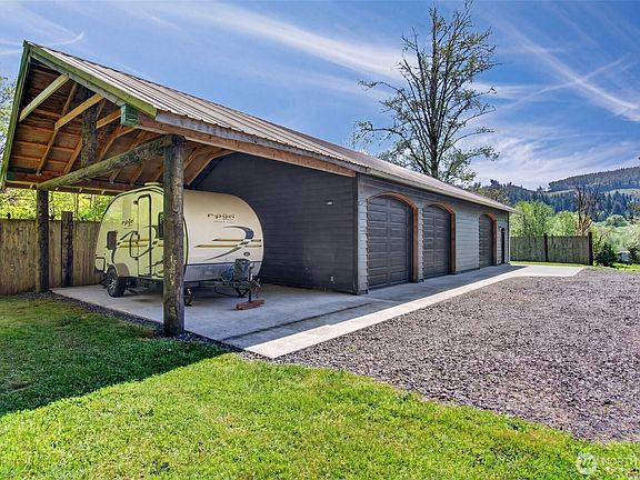2nd image of 865 E Valley Road