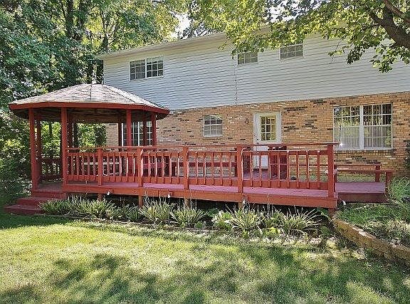 2nd image of 10214 Kingsport Dr