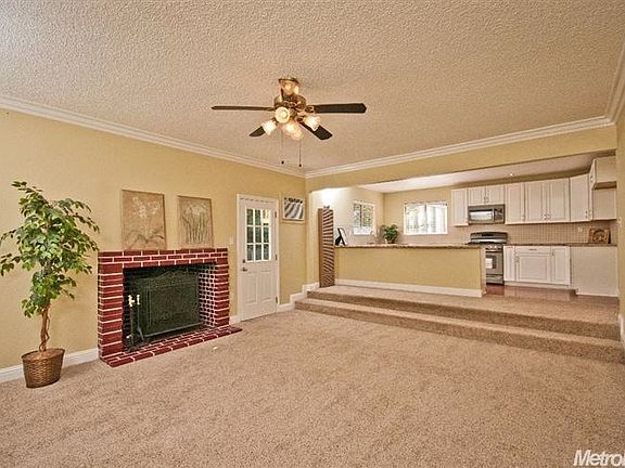 4th image of 5806 N McAllen Dr