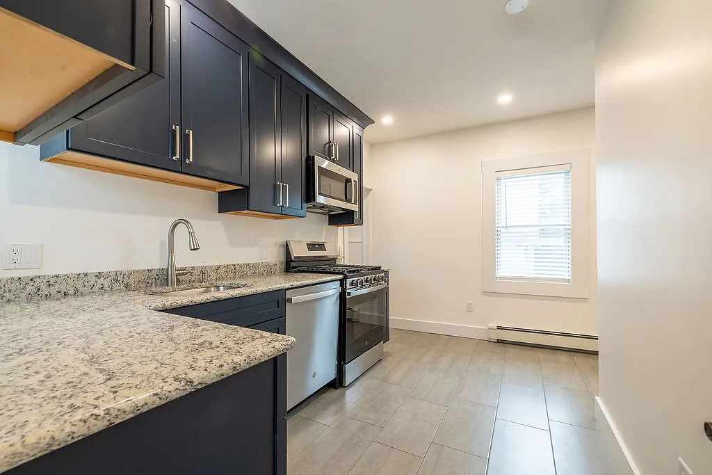 1 bed, 1120 sqft, $2,800 — Photo 4