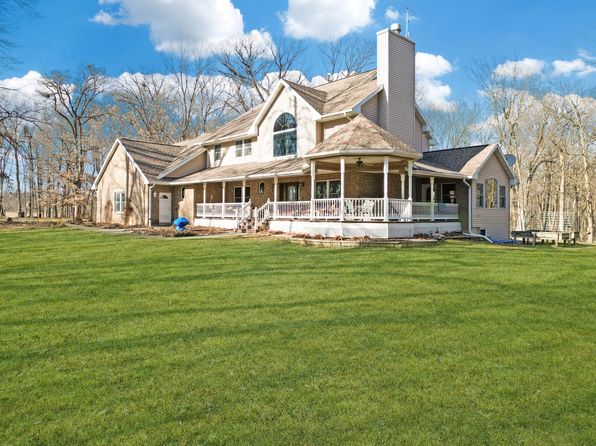 11307 Timber Lane Rd, Lena, IL 61048