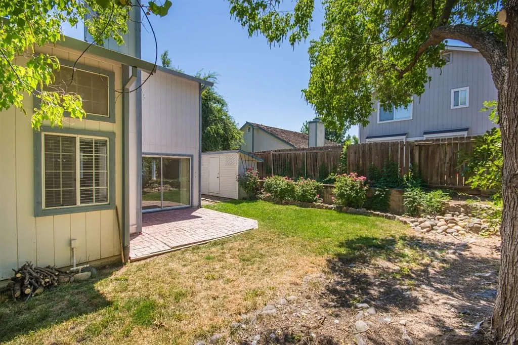 8541 Shadow Crest Cir photo 1