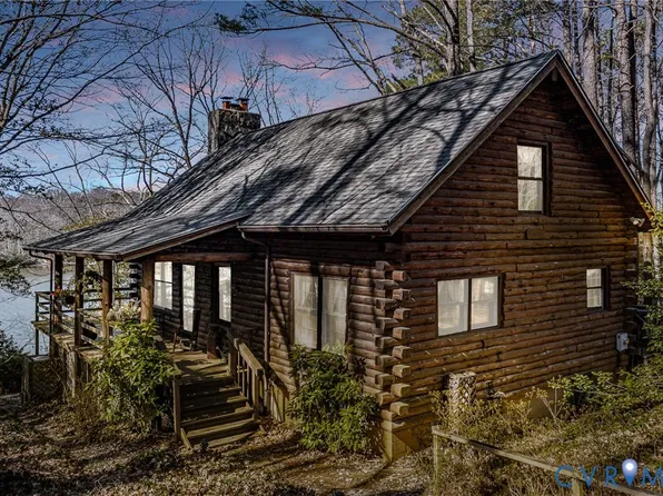 370 Westview Ln, Heathsville, VA 22473