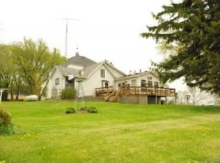 5711 County Road 24 NE, Eyota, MN 55934