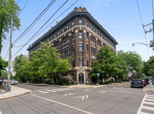 183 Dovercourt Rd #306, Toronto, ON M6J3C1