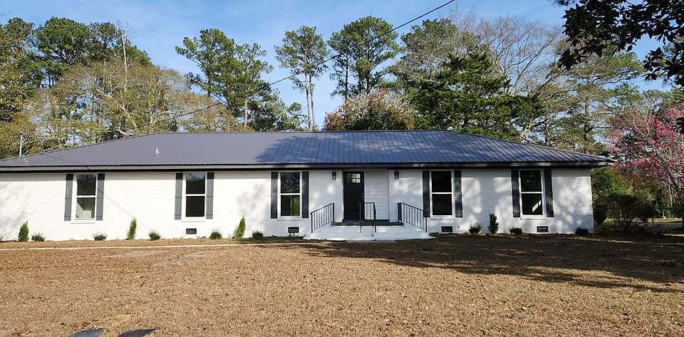 1st image of 1804 Azure Dr