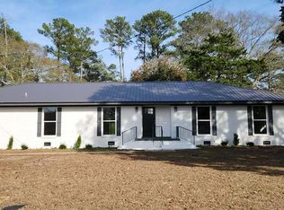 1804 Azure Dr, Dothan, AL 36303