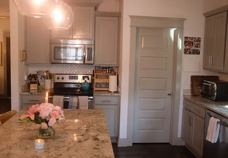 622B Annex Ave — Photo 10