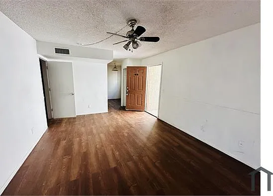 2808 E Monte Cristo Ave #102 — Photo 7