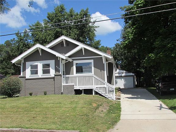 3rd image of 409 W Madison St