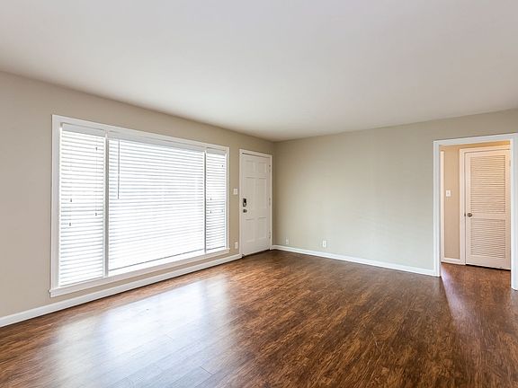 5th image of 6341 Jansen Dr