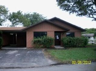 3662 E Bell Dr, Davie, FL 33328