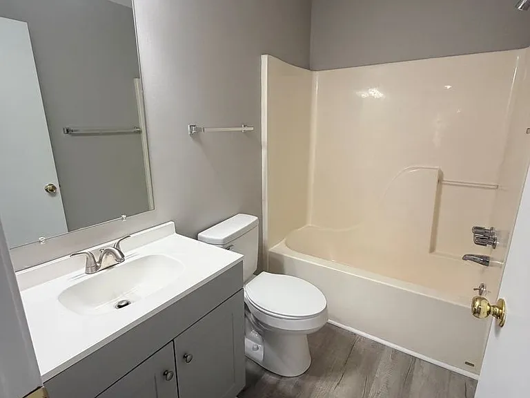 103 Middle St — Photo 18