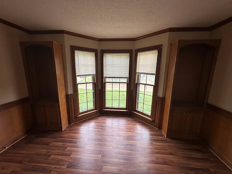 2787 Lanthorn Dr — Photo 6