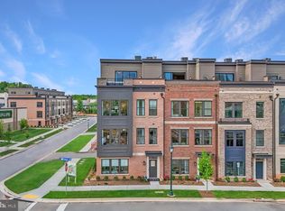 1135 Polaris Rd #82, Potomac, MD 20854