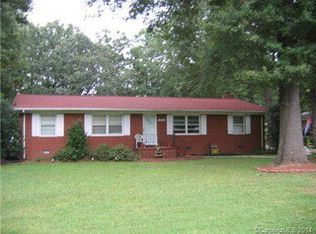 1402 Lancaster Ave, Monroe, NC 28112
