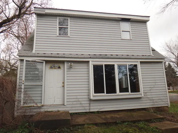 42145 N Kenosha Rd, Zion, IL 60099
