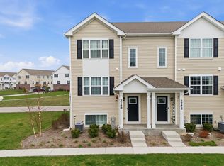 3748 Bissel Dr, Yorkville, IL 60560