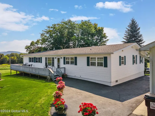 246 Ecker Hollow Road, Schoharie, NY 12157