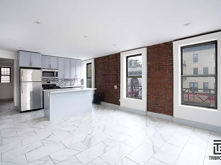 1873 Lexington Ave #4A — Photo 2