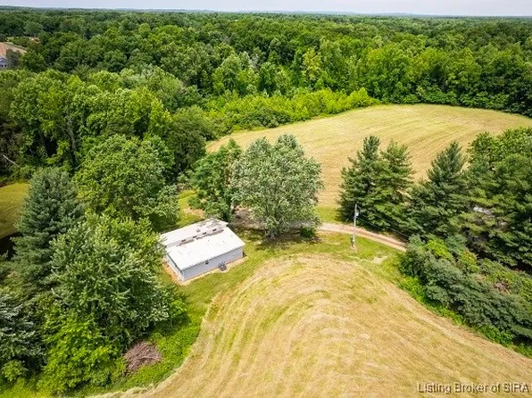 2856 S Alsup Road, Scottsburg, IN 47170