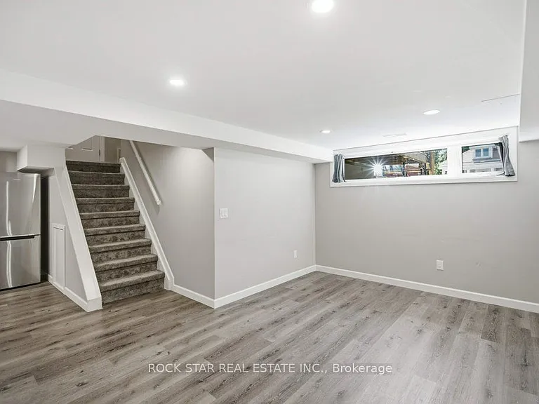 43 Maitland St #LOWER — Photo 5