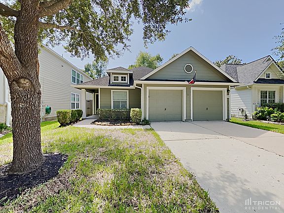 2nd image of 12810 Pecan Shores Dr