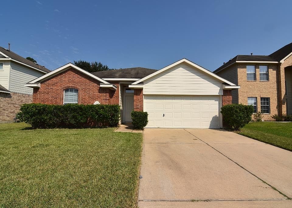1st image of 11831 Belle Ct