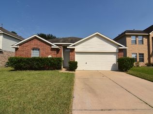 11831 Belle Ct, Pinehurst, TX 77362