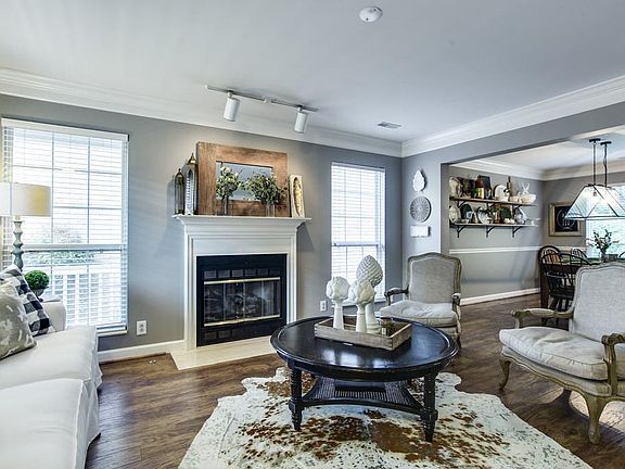 4th image of 316 Wisteria Dr