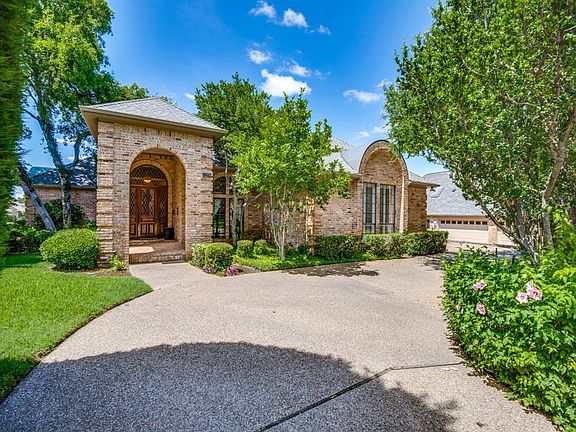 2nd image of 5814 Richwater Dr