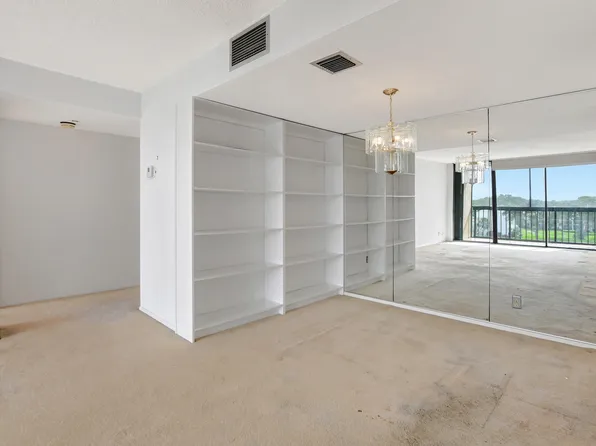 1753 Bridgewood Drive, Boca Raton, FL 33434