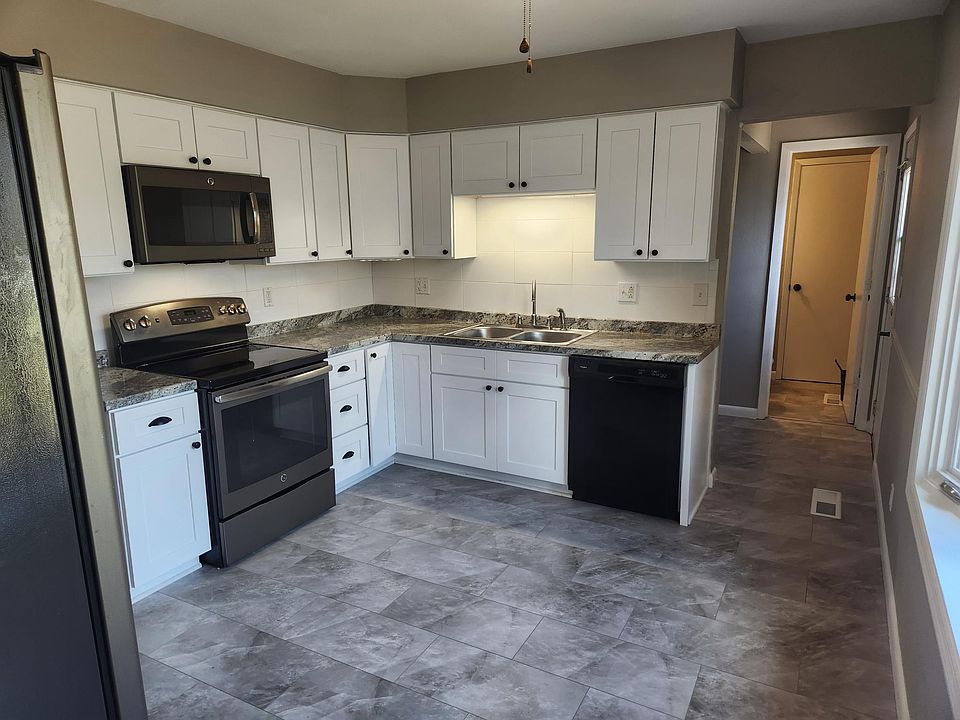 1st image of 610 Phil Kate Cir