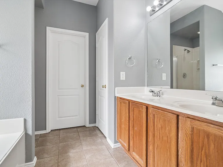 2657 Red Spruce Dr — Photo 21
