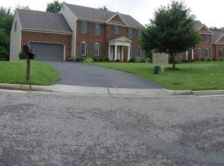 6375 Stonecroft Ct, Roanoke, VA 24018