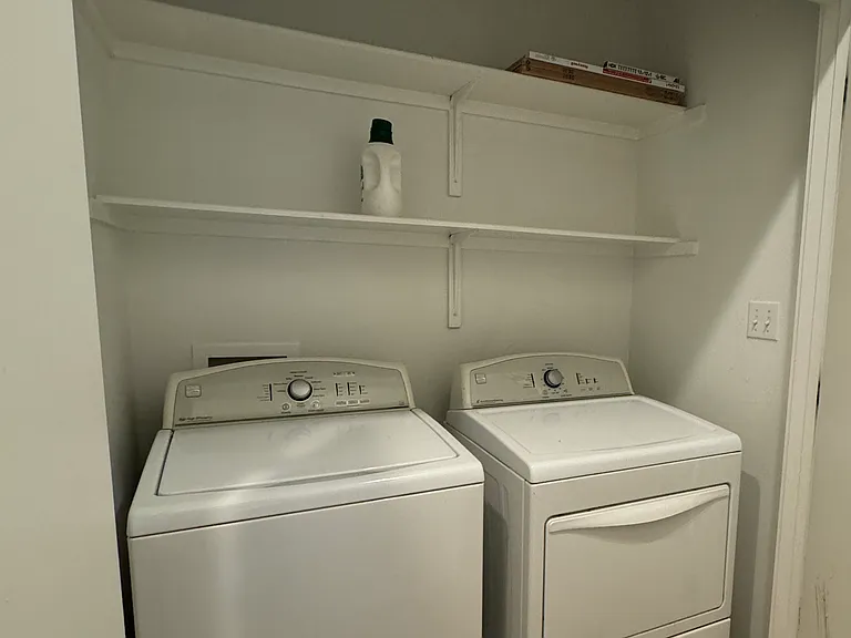 1109 W 22nd St — Photo 50