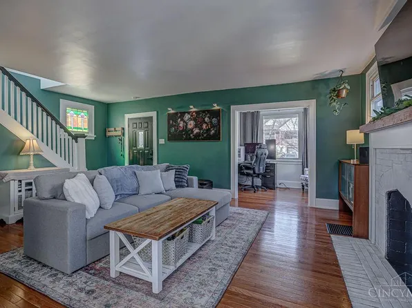 2635 Ocosta Ave, Cincinnati, OH 45211