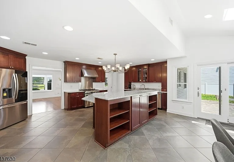 100 Kimball Ave — Photo 11