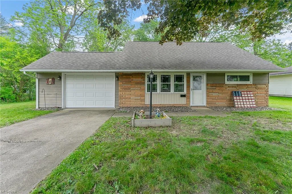 3 bed, 1163 sqft, $1,400 — Photo 1