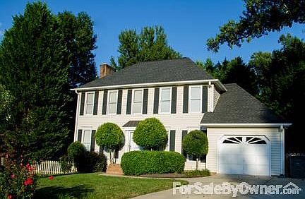 2nd image of 114 E Tugaloo Ct
