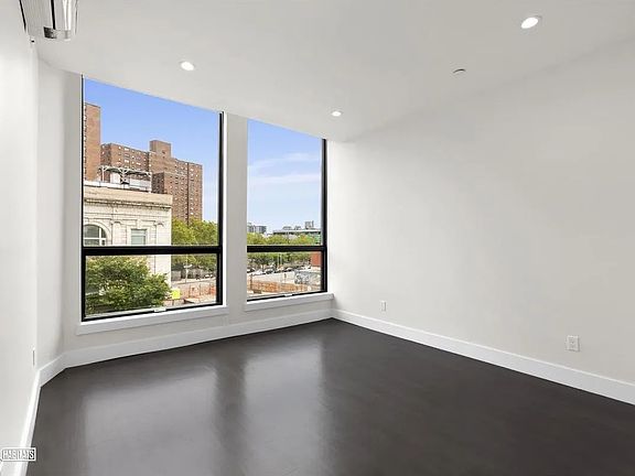 3rd image of 2505 3rd Ave APT 5A