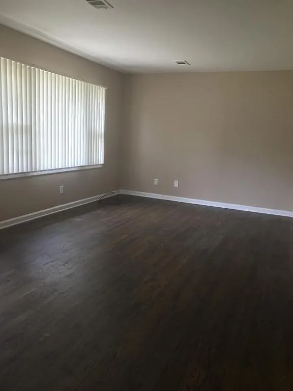 3565 Irwin Way — Photo 2