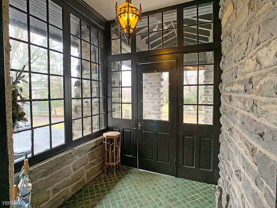 Entry Foyer 2 B