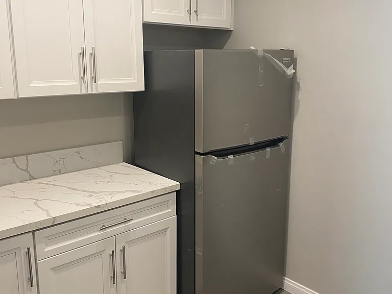 1327 Hornblend St — Photo 5