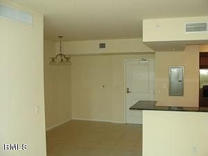 5th image of 403 S Sapodilla Ave APT 318