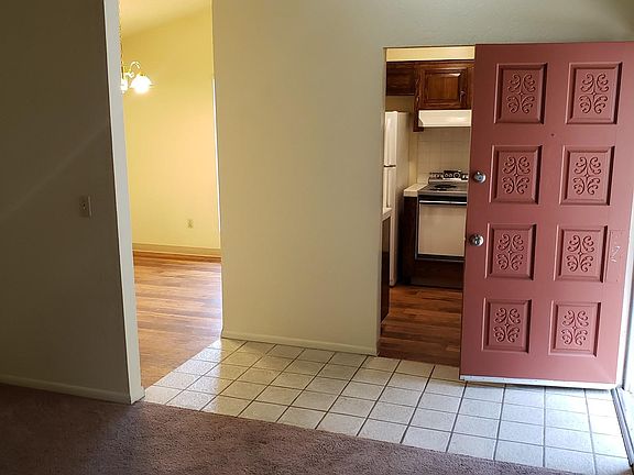 4th image of 4930 N Thorne Ave APT 101