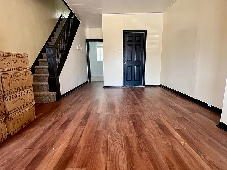 4728 Edmund St — Photo 3