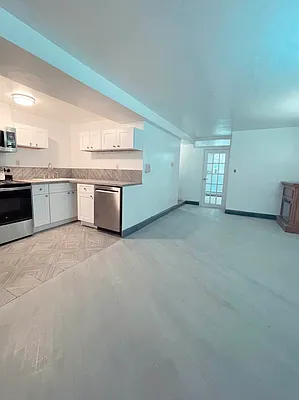 Rented by Highline Residential | media 6