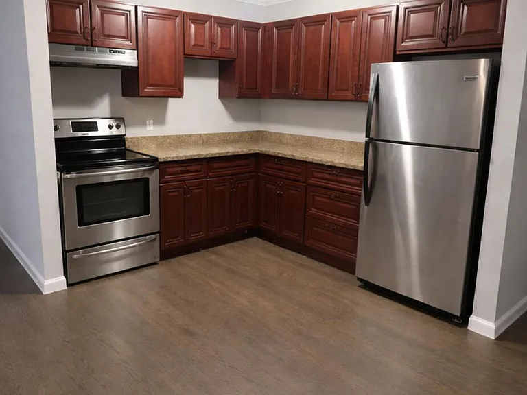 65 Cedar Ave #B2 — Photo 8
