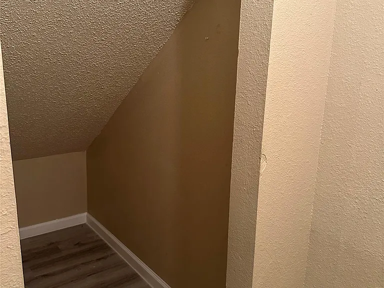 2808 Jadewood Ct #B — Photo 5